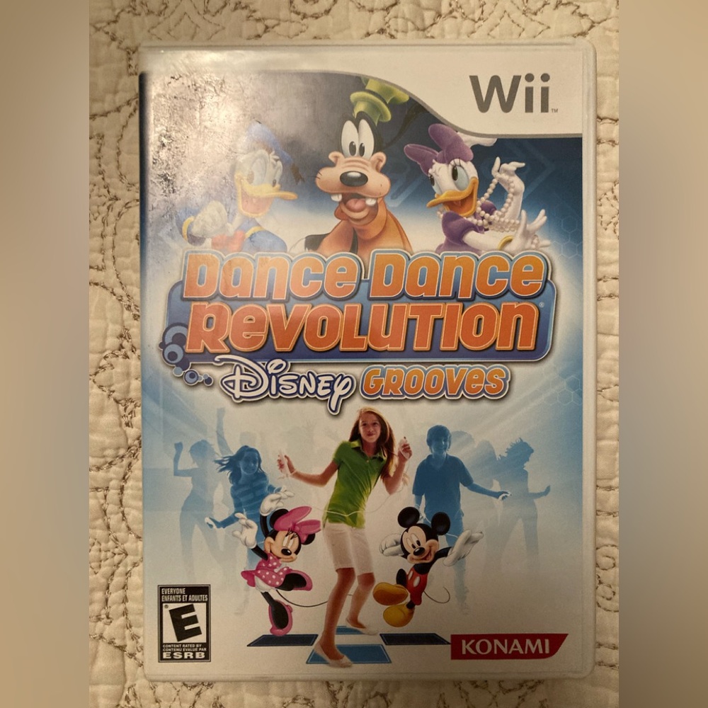 WI Dance Dance Revolution Disney Groves and Disney Think Fast the Ultimate Triva